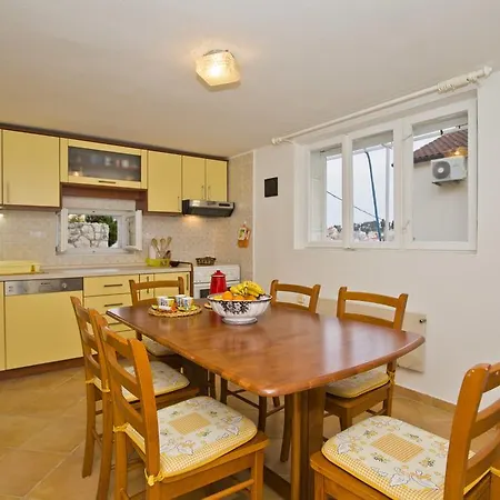 Apartment Spacious